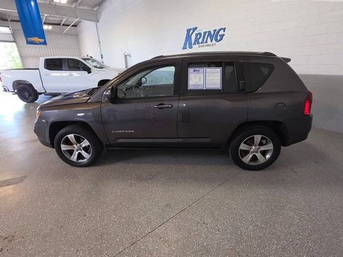 Used 2016 Jeep Compass High Altitude AWD/4WD image 2