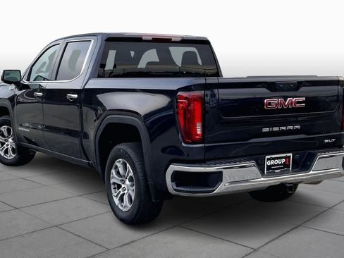 Used 2025 GMC Sierra 1500 SLT image 11