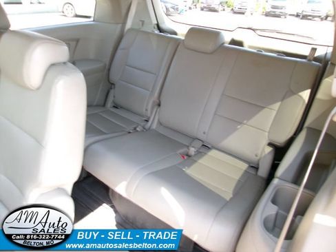 Used 2014 Honda Odyssey EX-L image 19