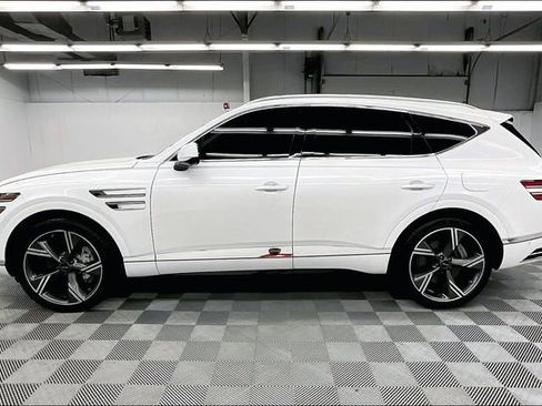 Used 2025 Genesis GV80 3.5T Prestige AWD/4WD image 14
