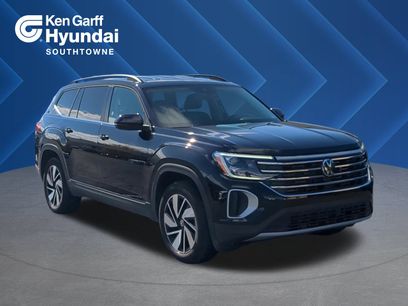 Used 2025 Volkswagen Atlas SE