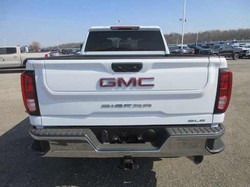 New 2026 GMC Sierra 2500 SLE w/ SLE Value Package; AWD/4WD image 5