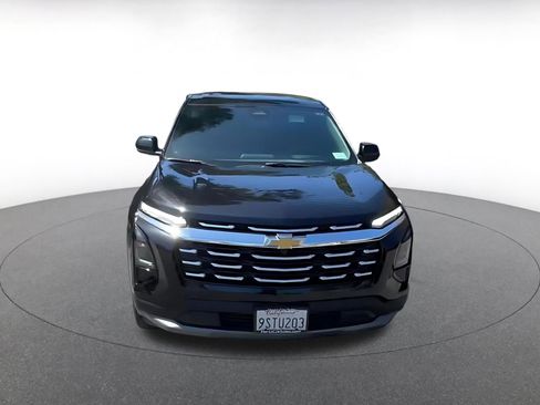 Used 2025 Chevrolet Equinox LT FWD image 4