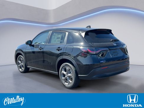New 2026 Honda HR-V LX image 3
