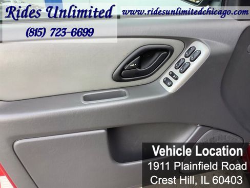 Used 2005 Ford Escape XLT image 10