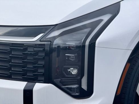 New 2026 Kia Sportage SX image 10