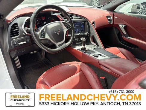 Used 2017 Chevrolet Corvette Stingray Convertible RWD image 19