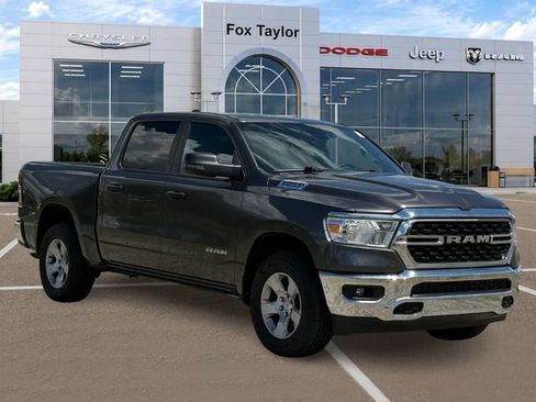 Used 2023 RAM 1500 Big Horn AWD/4WD image 3