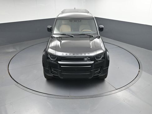 New 2026 Land Rover Defender 130 V8 image 38