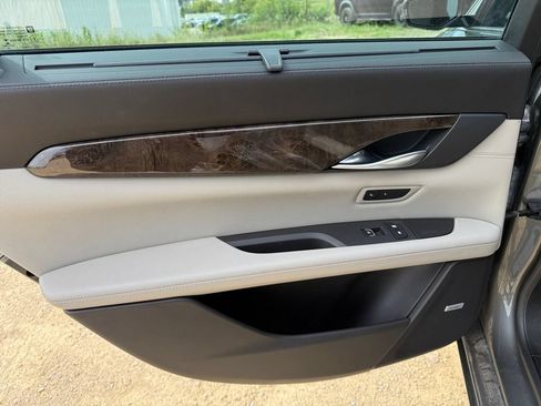 Used 2017 Cadillac CT6 Luxury AWD/4WD image 38