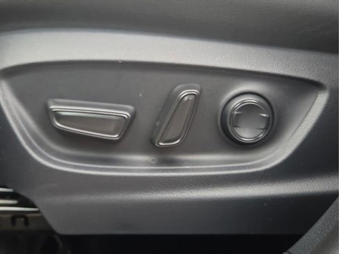 New 2026 Toyota Corolla Cross XLE image 19