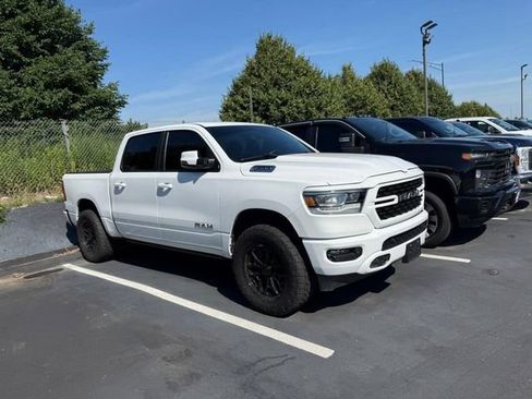 Used 2023 RAM 1500 Big Horn AWD/4WD image 3