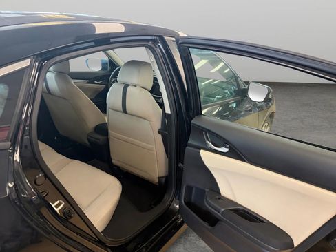 Used 2016 Honda Civic EX image 18