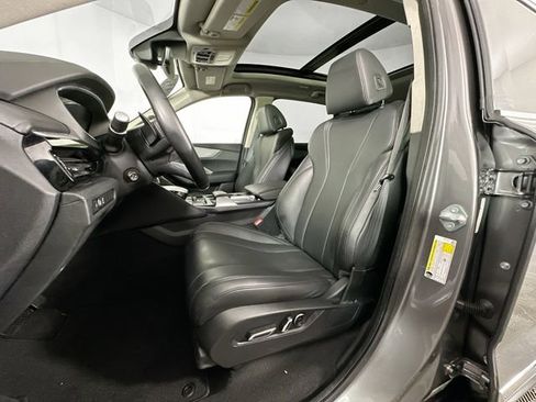 Used 2023 Acura MDX SH-AWD image 4