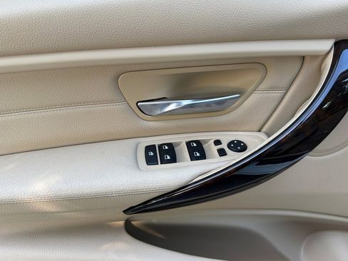 Used 2014 BMW 328i Sedan RWD image 12