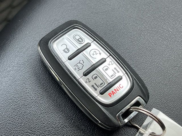 Used 2024 Chrysler Pacifica Touring-L w/ Road Tripper Package FWD image 33