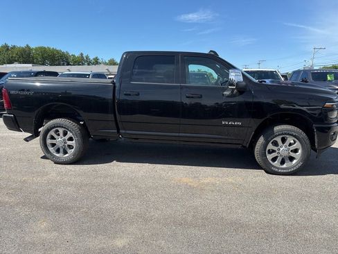 New 2026 RAM 2500 Laramie AWD/4WD image 6