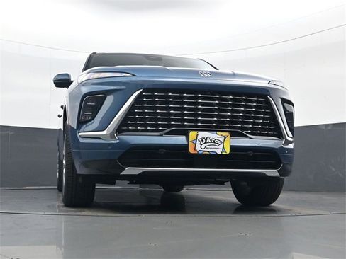 New 2026 Buick Enclave Avenir w/ Super Cruise Package image 25