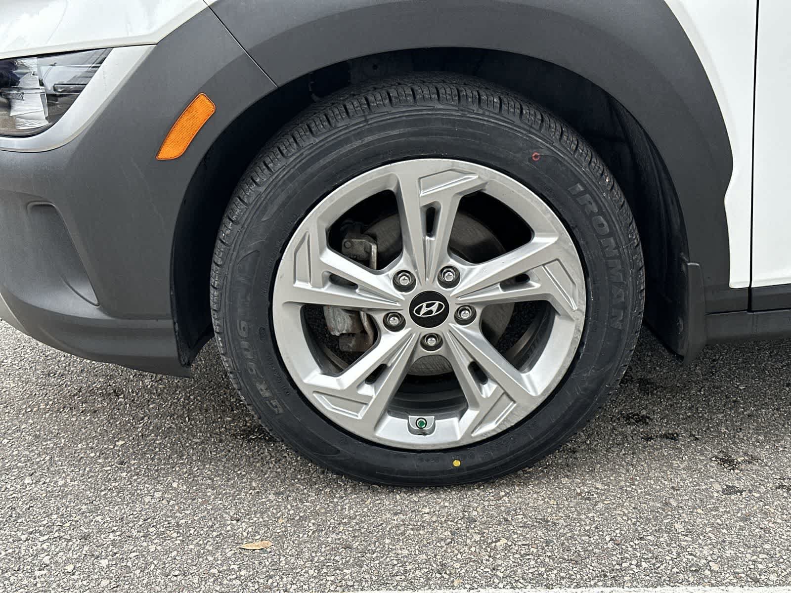 Used 2022 Hyundai Kona SEL FWD image 13