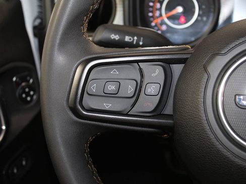 Used 2024 Jeep Wrangler Sport S image 34