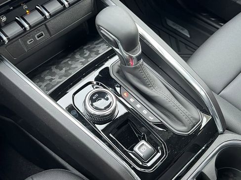 New 2026 GMC Canyon Elevation w/ Convenience Package image 27