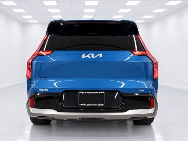 Used 2024 Kia EV9 Land AWD/4WD image 11