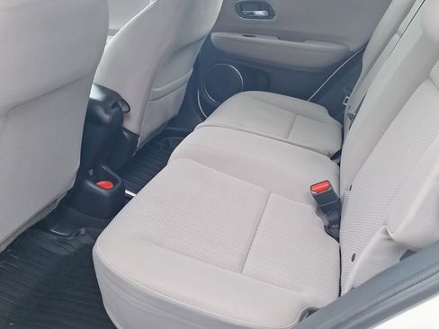 Used 2018 Honda HR-V EX image 22