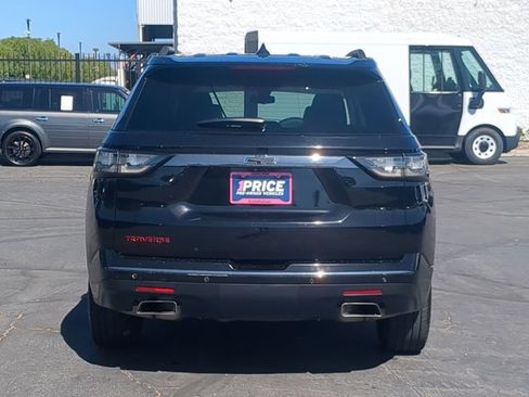 Used 2020 Chevrolet Traverse Premier w/ Redline Edition FWD image 7