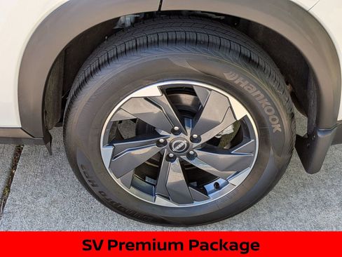 Certified 2025 Nissan Rogue SV w/ SV Premium Package AWD/4WD image 13
