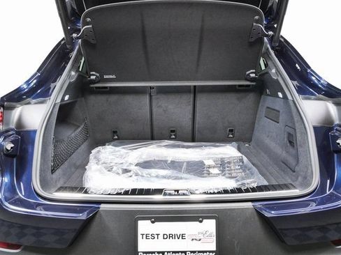New 2026 Porsche Cayenne Coupe AWD/4WD image 32