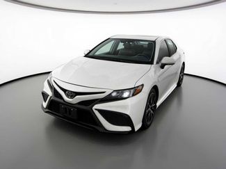 Used 2023 Toyota Camry SE video 1