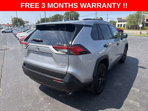 Used 2021 Toyota RAV4 XLE AWD/4WD image 29