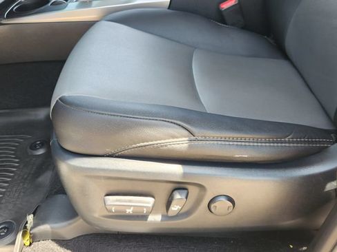Used 2023 Toyota 4Runner SR5 Premium w/ Moonroof Package RWD image 19