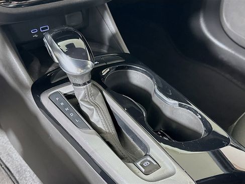 Certified 2024 Buick Envista Sport Touring w/ Convenience I Package image 14