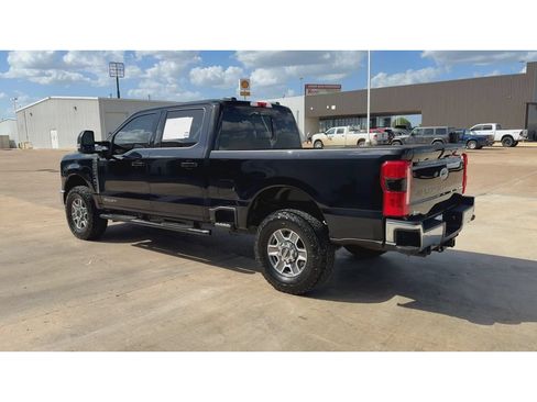 Used 2024 Ford F250 Lariat AWD/4WD image 6