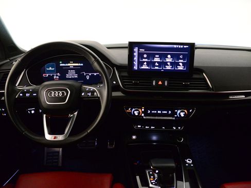 Certified 2023 Audi SQ5 Premium Plus w/ Premium Plus Package image 4