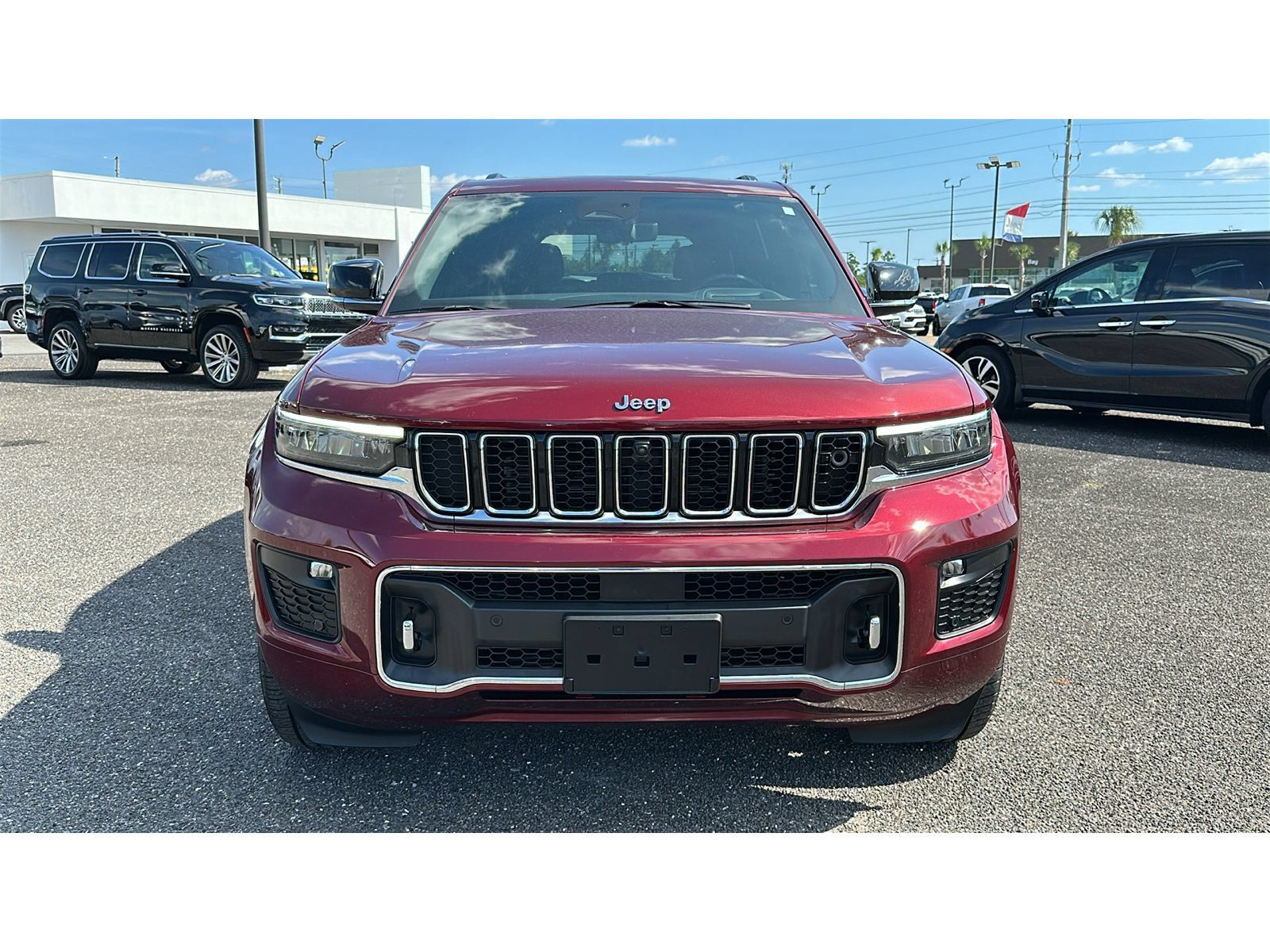 Used 2023 Jeep Grand Cherokee Overland w/ Adv Protech Group III RWD image 8