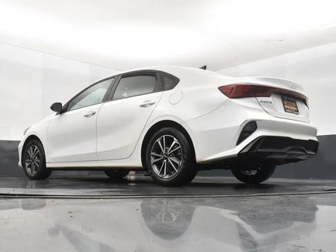 Used 2024 Kia Forte LXS image 12