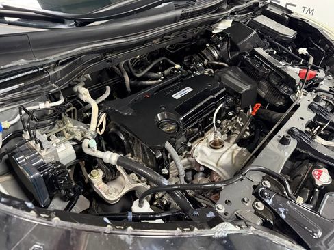 Used 2016 Honda CR-V LX image 6