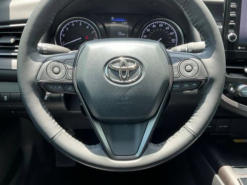 Used 2024 Toyota Camry SE w/ Cold Weather Package FWD image 40