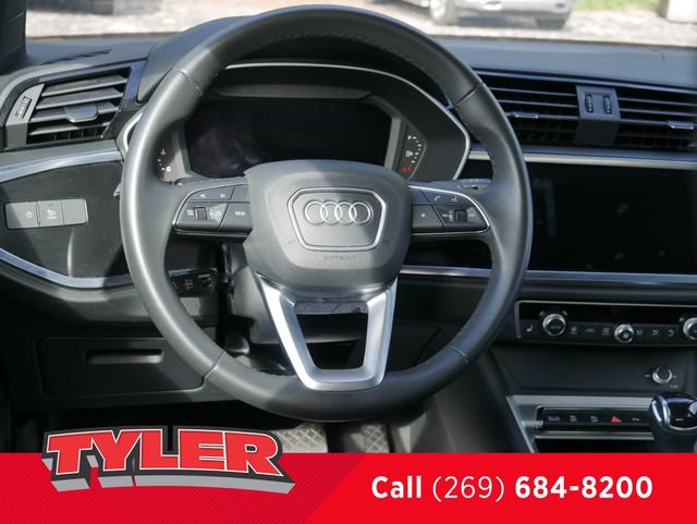 Used 2025 Audi Q3 2.0T Premium AWD/4WD image 38