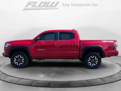 Used 2022 Toyota Tacoma TRD Off-Road w/ Technology Package AWD/4WD image 5