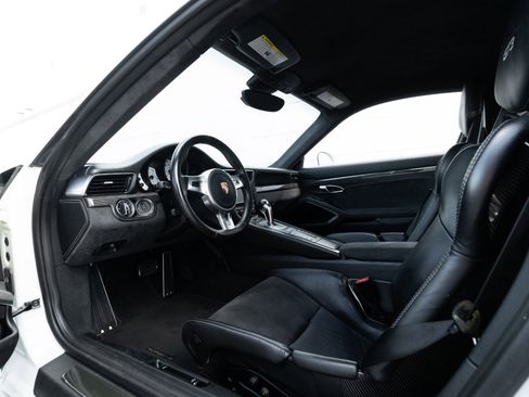 Used 2015 Porsche 911 GT3 image 56