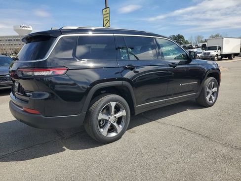 New 2026 Jeep Grand Cherokee L Limited RWD image 6