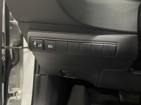 Used 2024 Toyota Corolla SE w/ SE Package FWD image 25