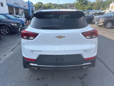 Used 2021 Chevrolet TrailBlazer ACTIV w/ Convenience Package image 4