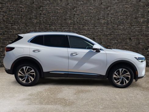 Used 2023 Buick Envision Essence FWD image 3