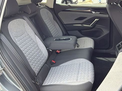 New 2026 Volkswagen Tiguan S image 10