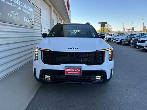 New 2026 Kia Sorento SX Prestige w/ Olive Brown Leather Package image 2