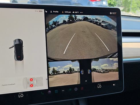 Used 2022 Tesla Model Y Long Range AWD/4WD image 19